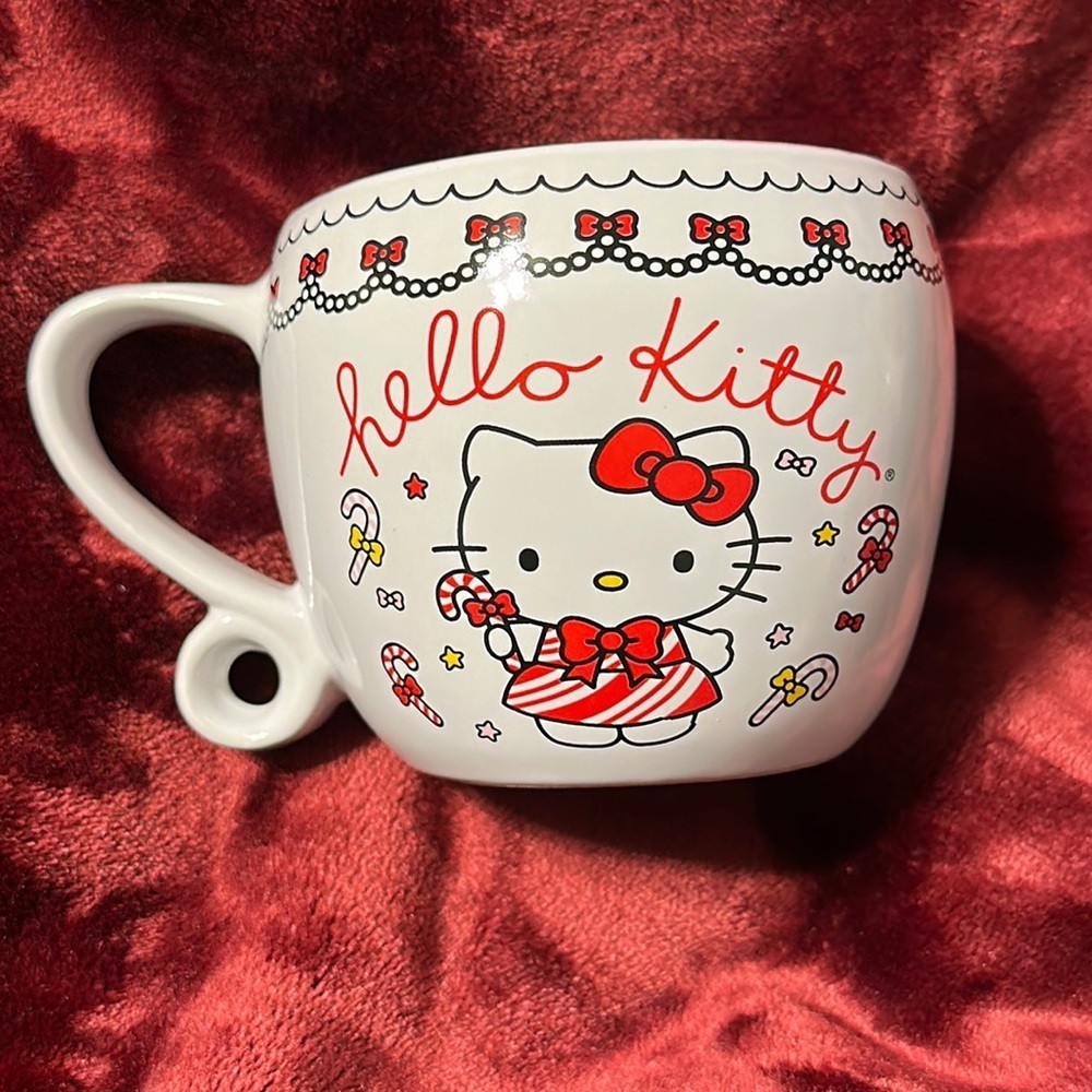 New Hello Kitty Christmas Mug